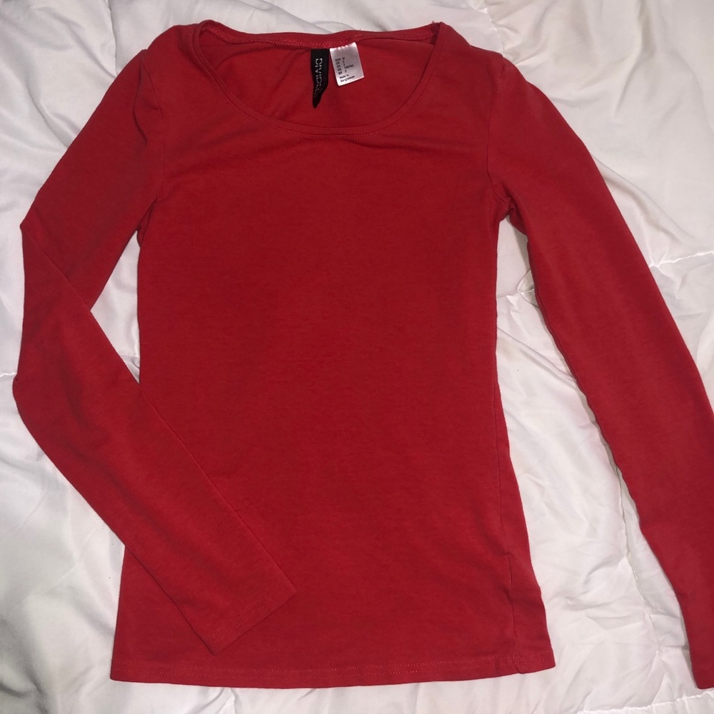 Red long sleeve tee
